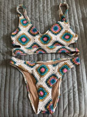 Hurley Crochet-Style Bikini in Cream, Teal, Pink, Mustard